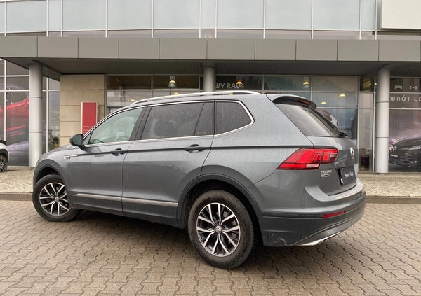 Volkswagen Tiguan cena 112500 przebieg: 93085, rok produkcji 2018 z Kalisz małe 596